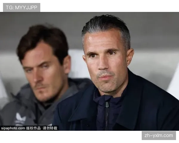 沃尔夫斯堡体育总经理被指干涉排兵布阵，引发内部不满